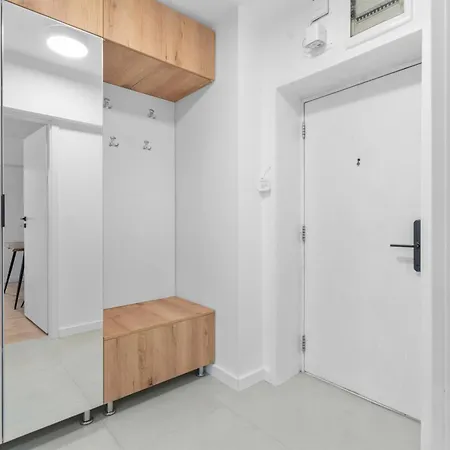 Apartament Halfofme *