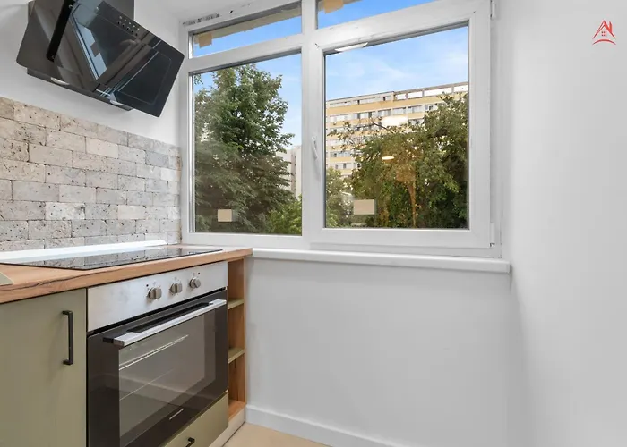 Halfofme Βουκουρέστι